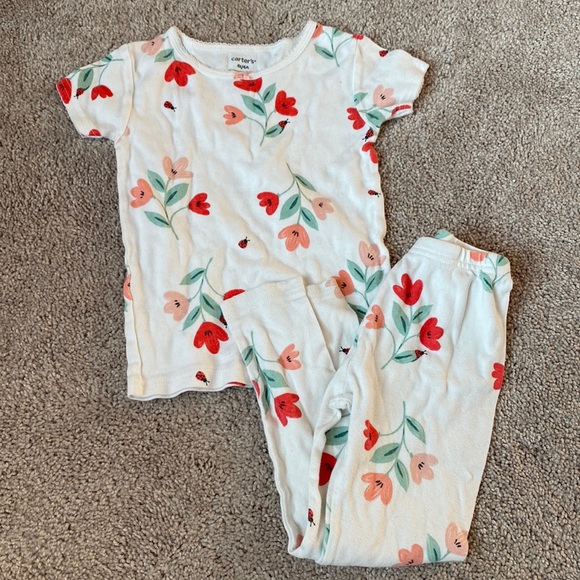 Carter's Other - Carter’s girls pajama set size 4 floral